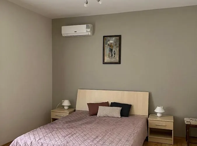 Summer Host Onegin * סוזופול